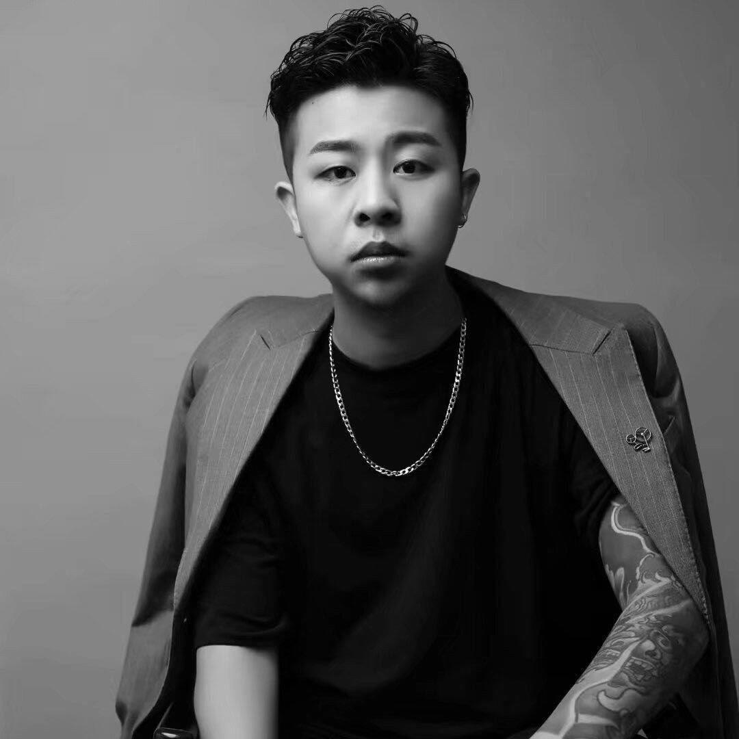 阿杰在延安（MT)