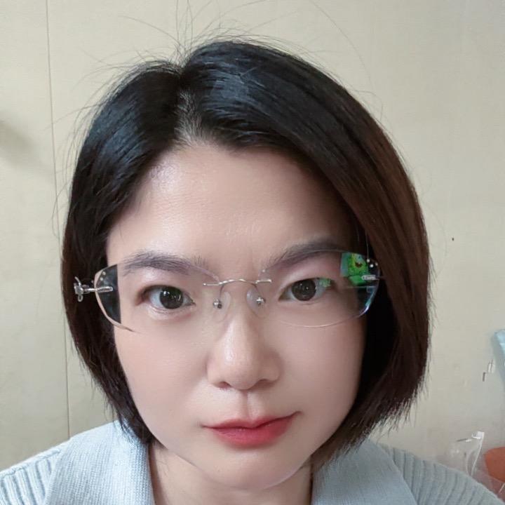 小薇吃好玩嗨