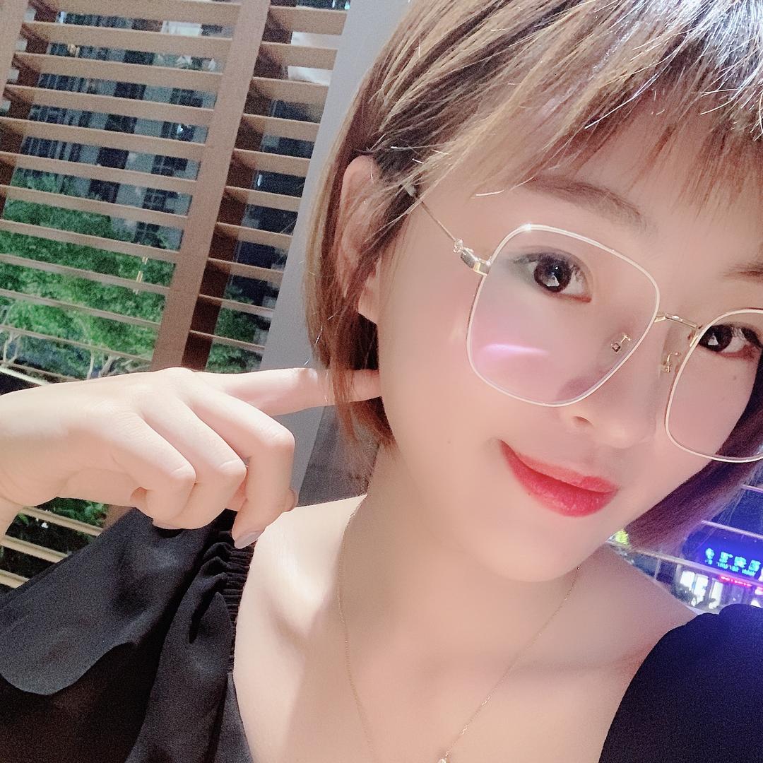 老张女装工厂店