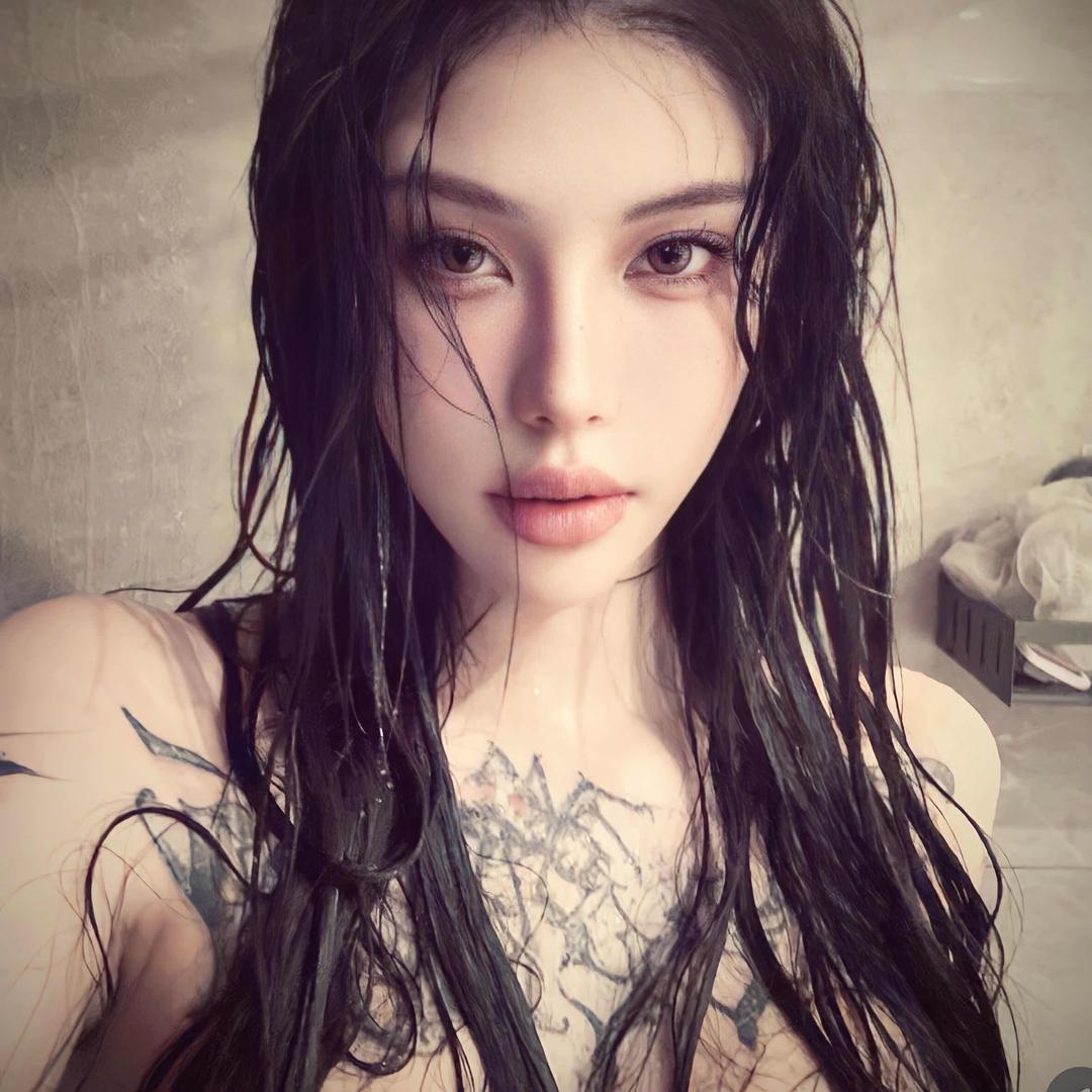 AUV