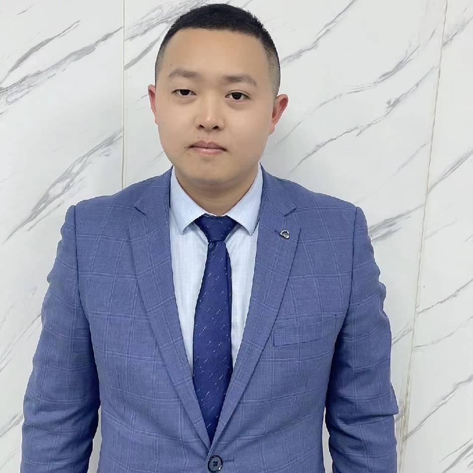 杨浦 帼邦地产 李威