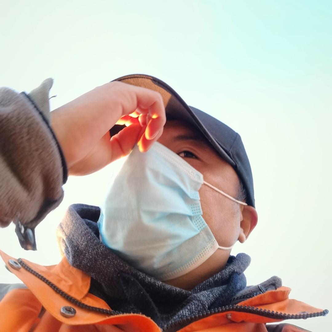 金丰农服在路上（金丰公社）