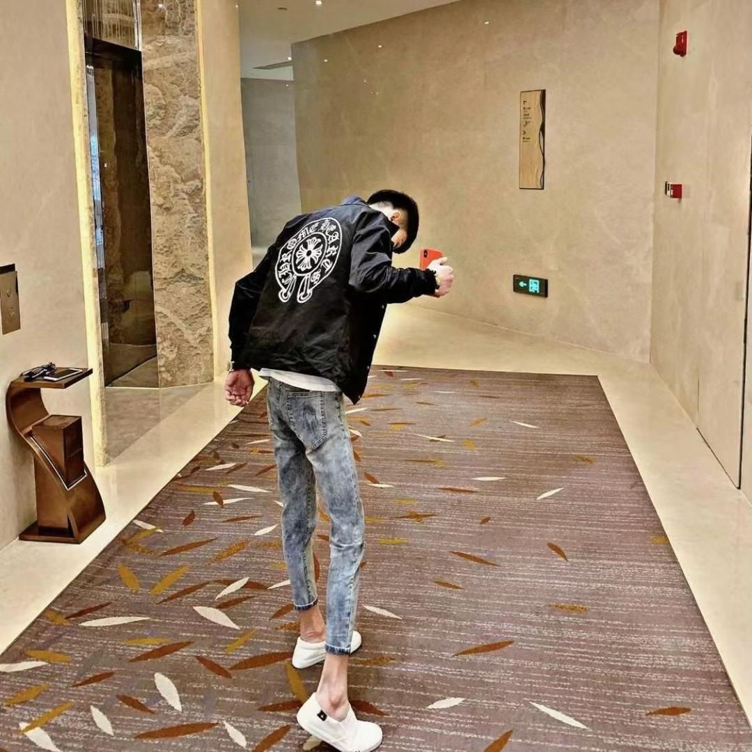 王七七
