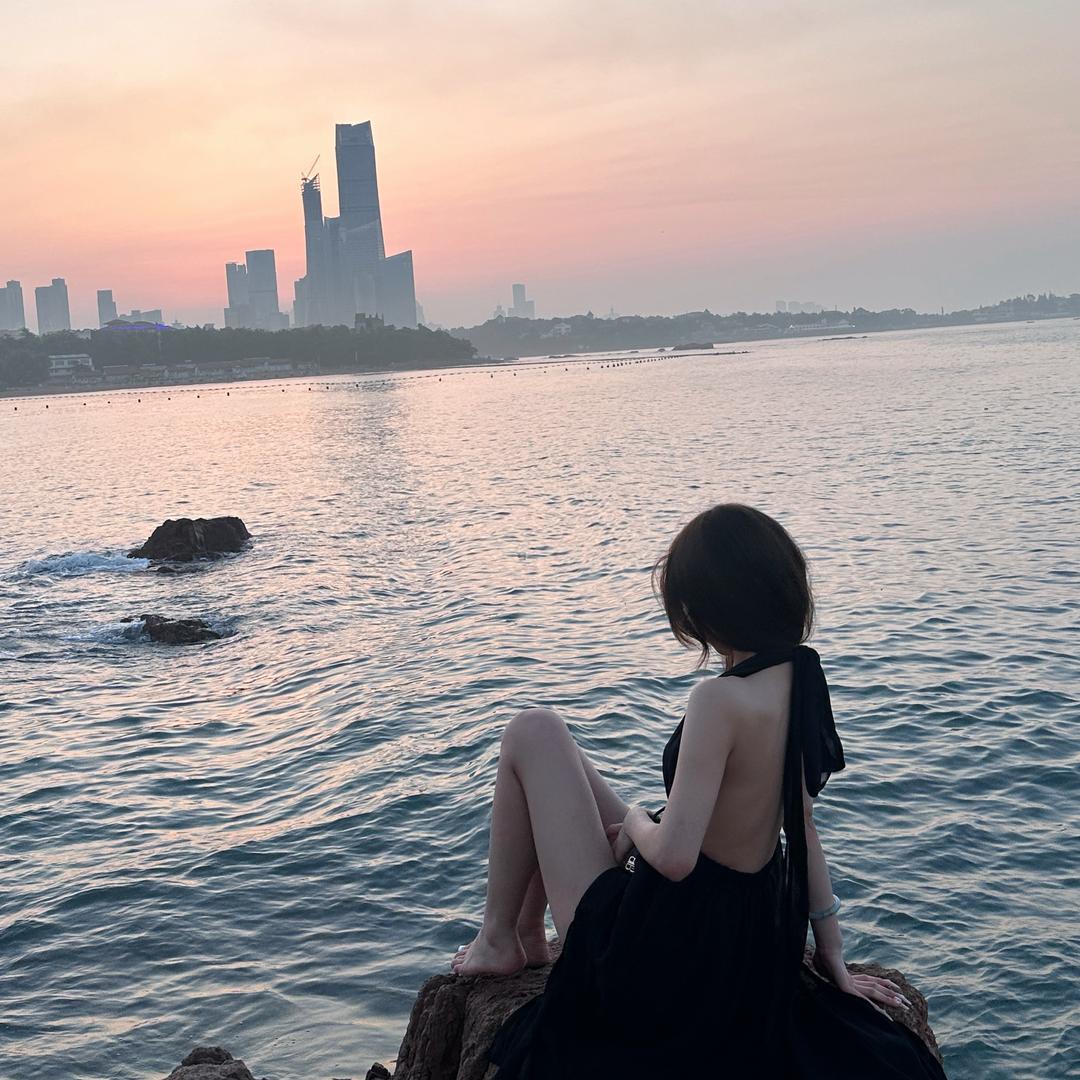 二狗砸