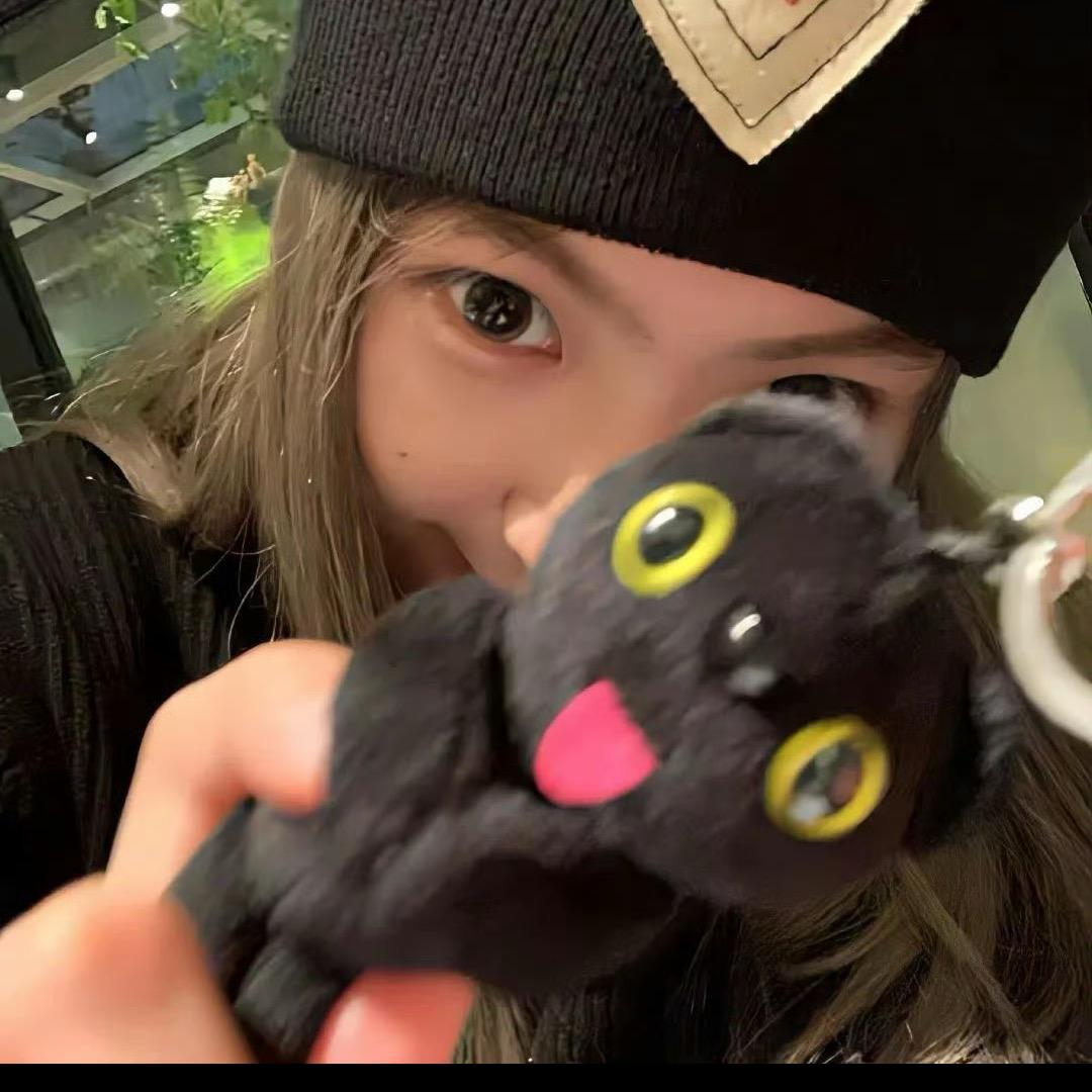 向钱看👀