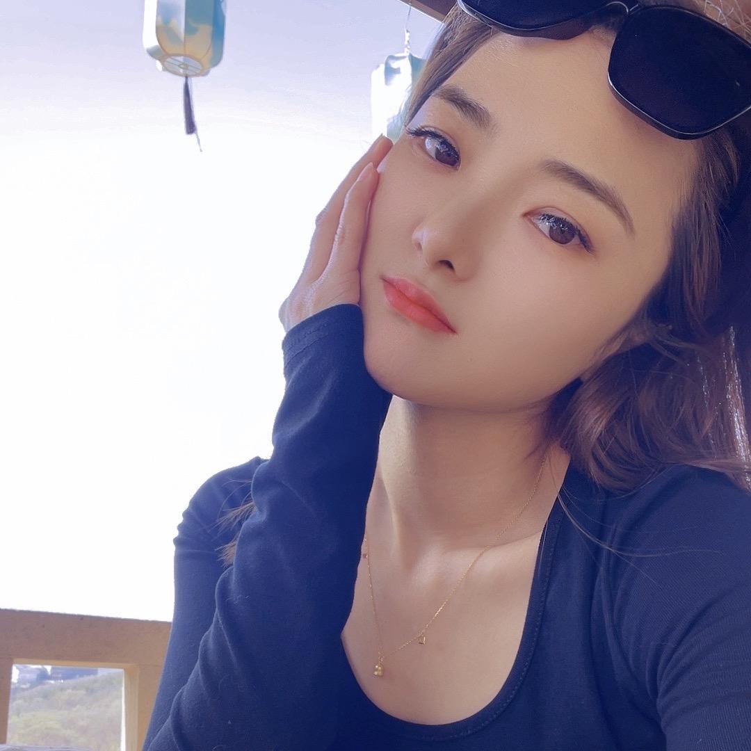 卢小姐