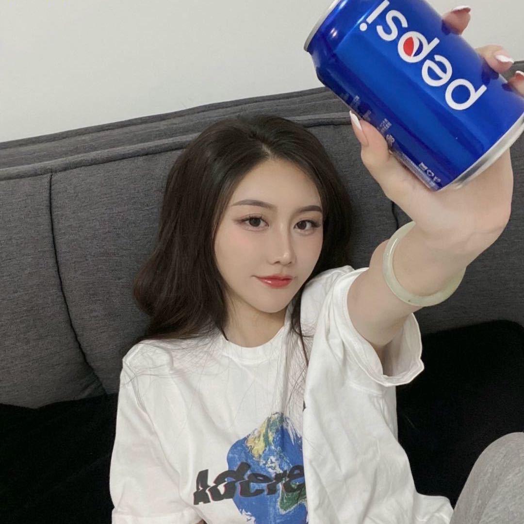 多动症少女.