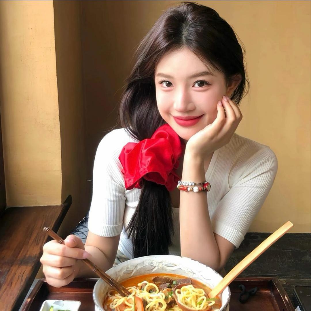 阳光照在核桃树上🐰