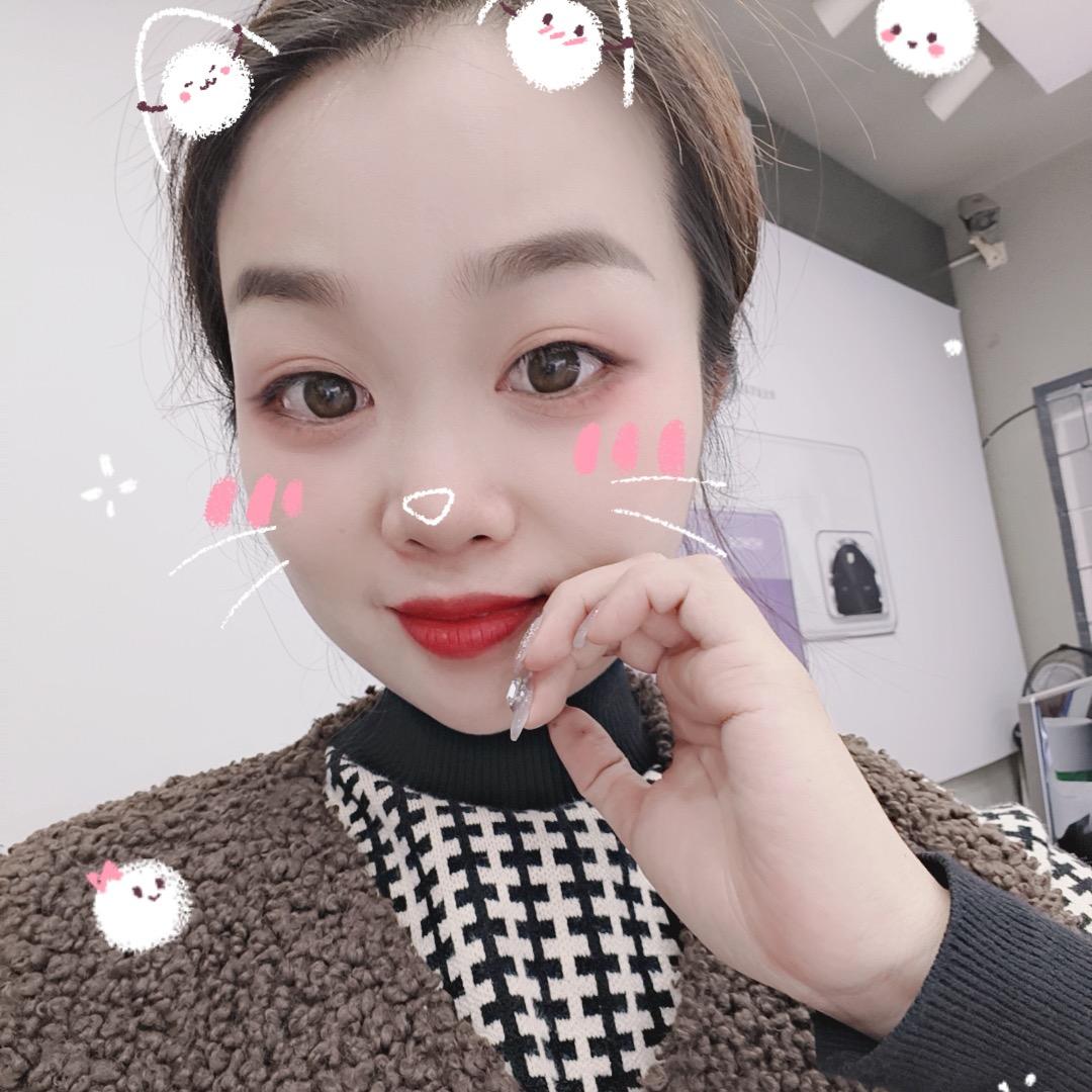 光华卖手机的小燕