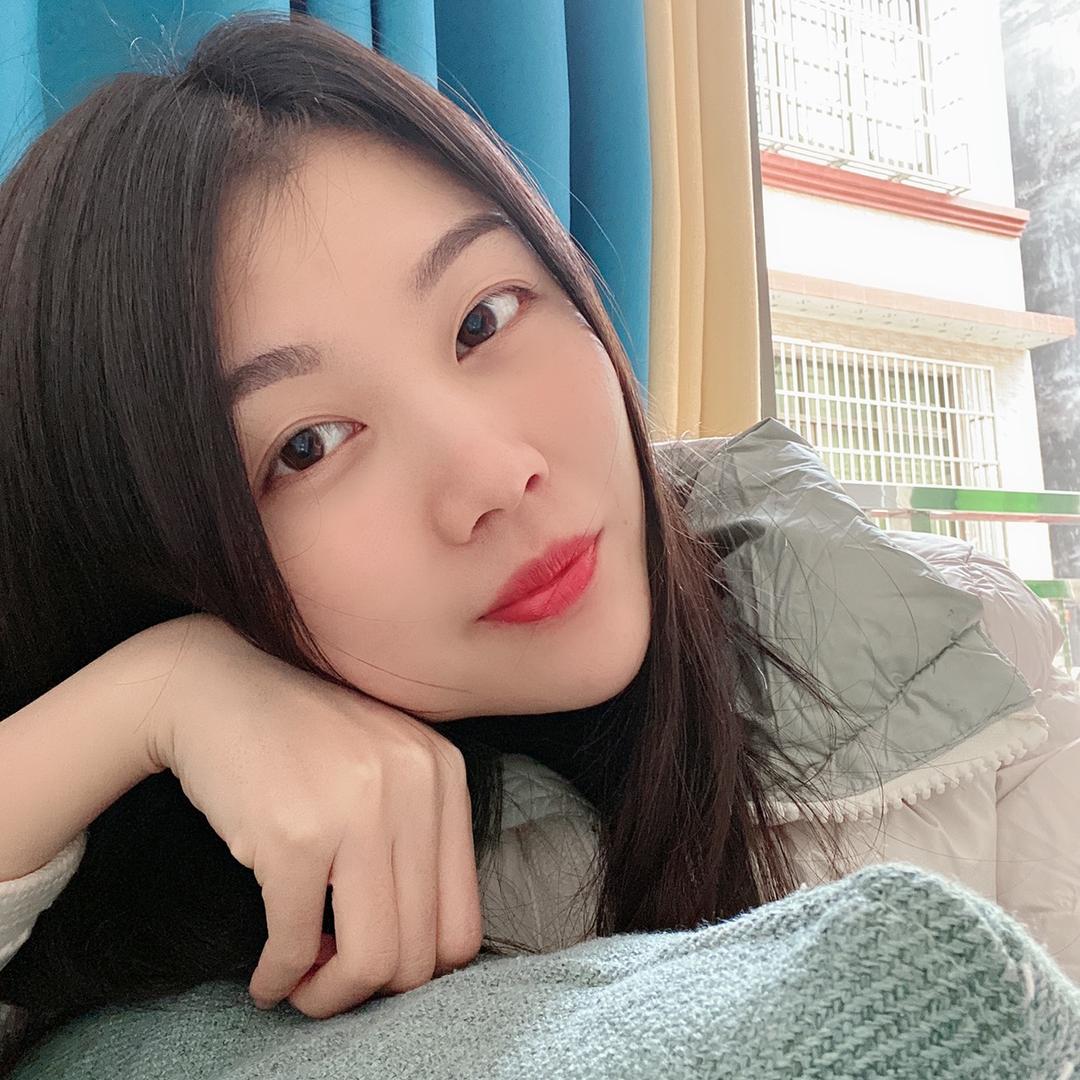 罗媚