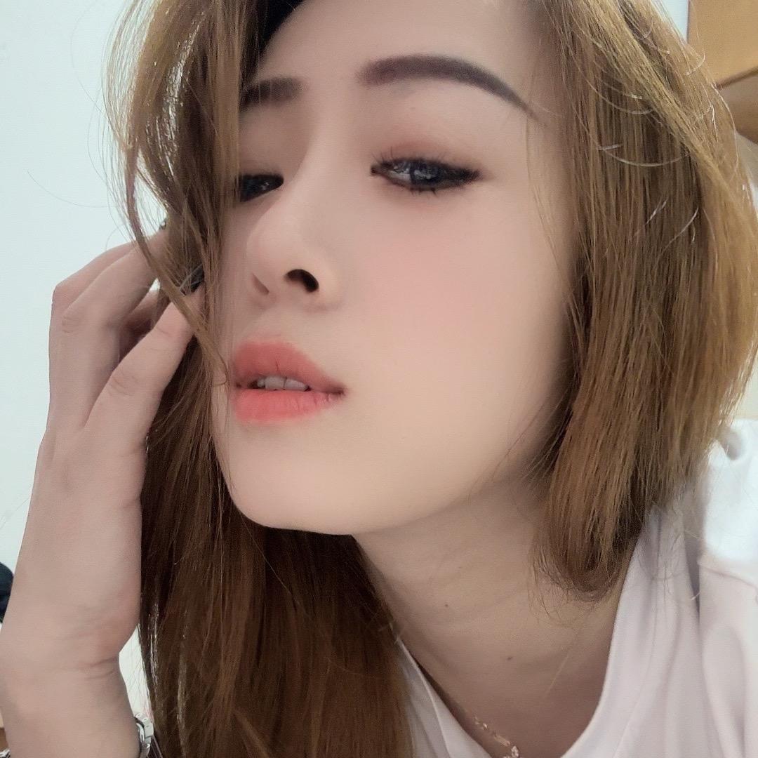 微微💞