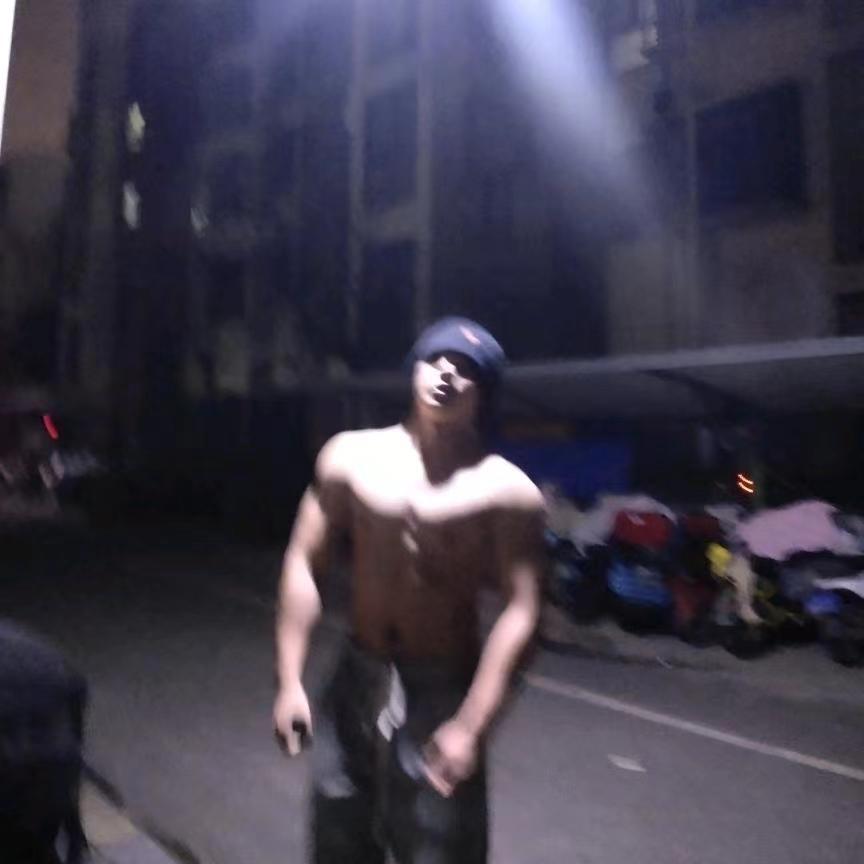 爱吃牛奶燕麦鸡蛋