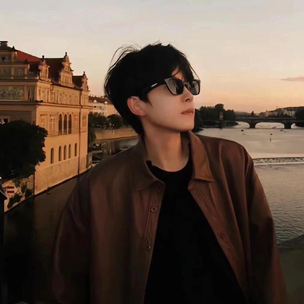 李哥