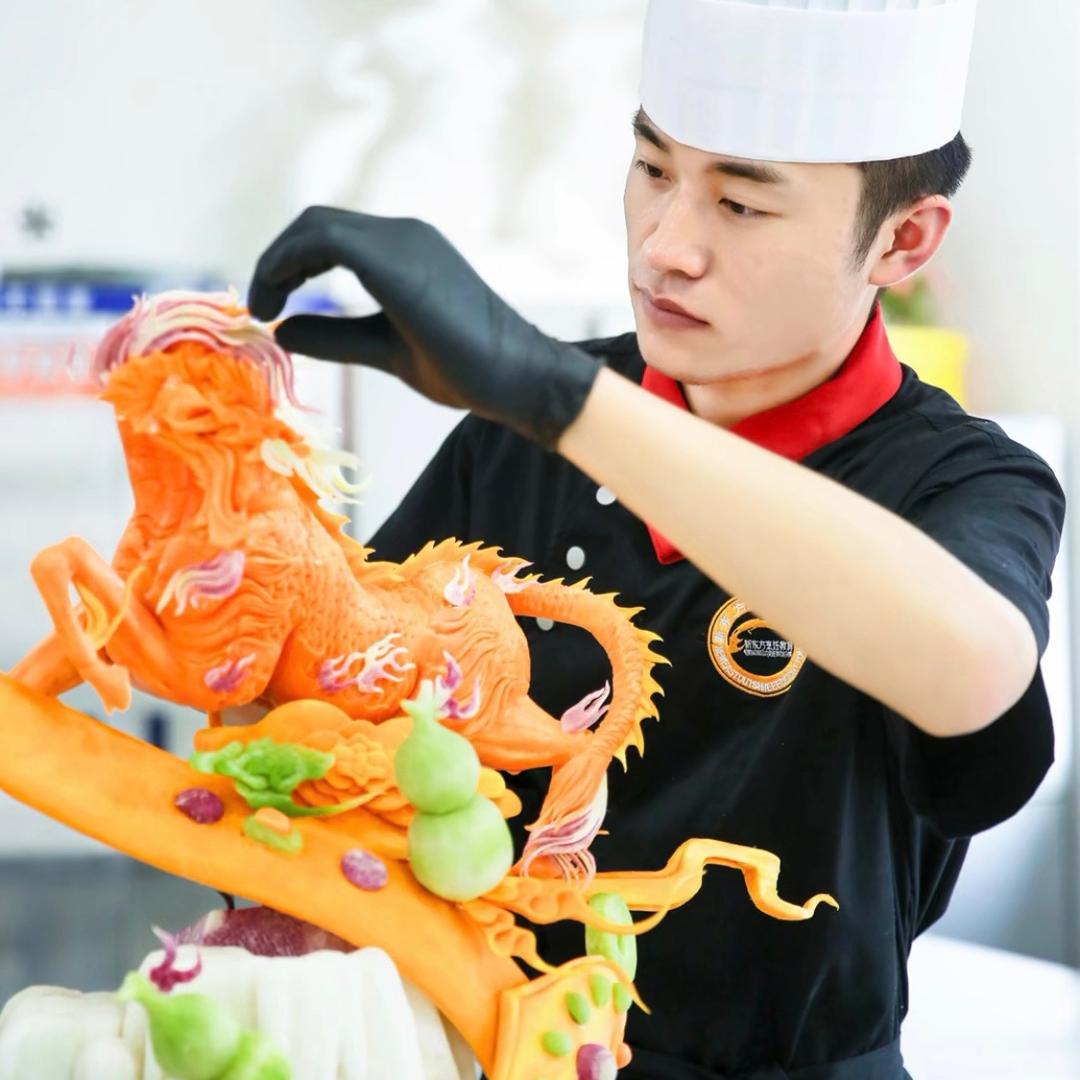 郑州新东方烹饪学校一帆老师