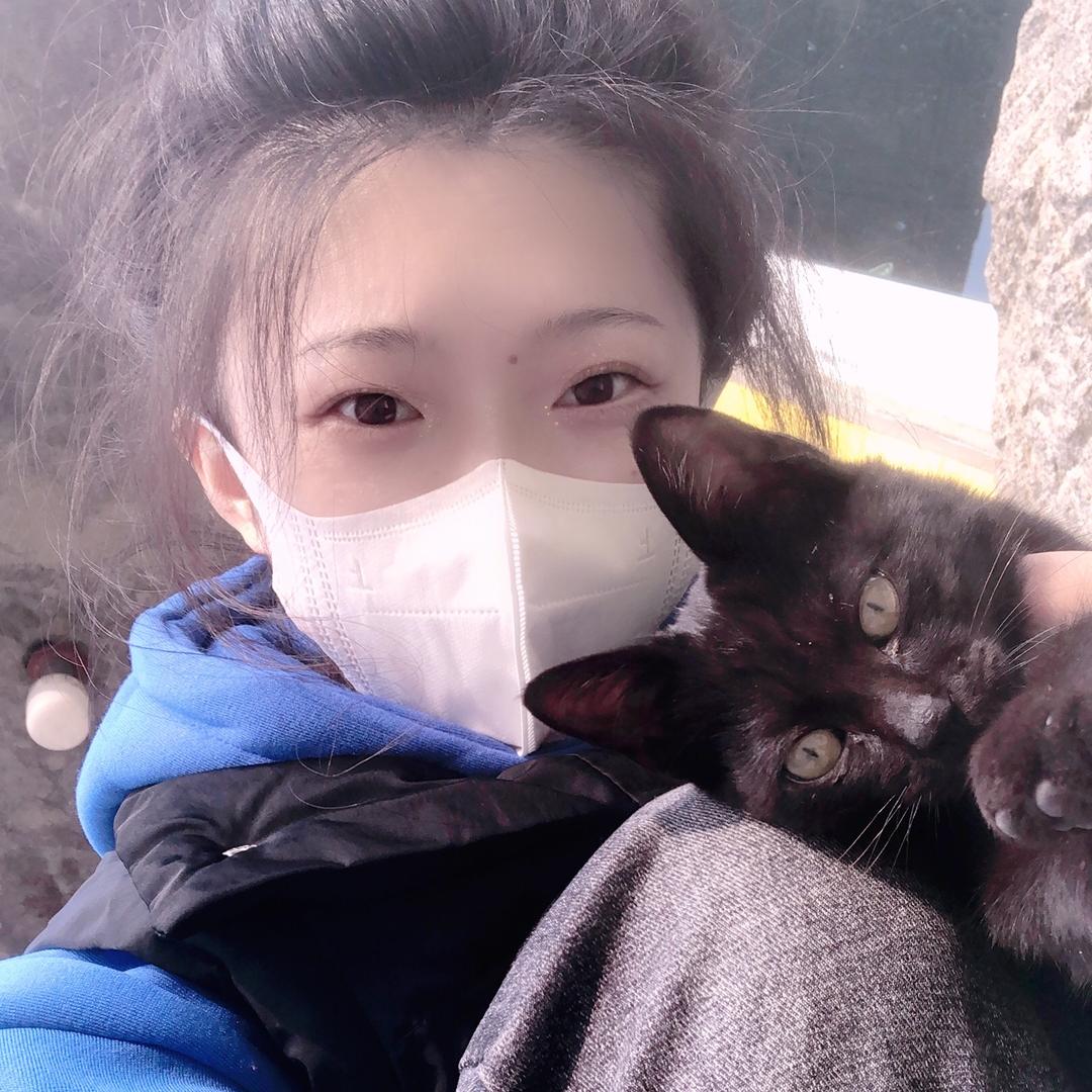 暴躁单小欣❤️