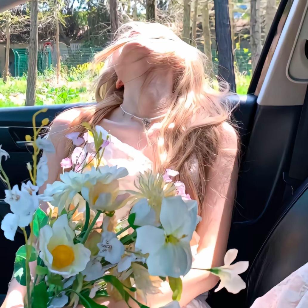 生活给我一拳我就躺地上等死