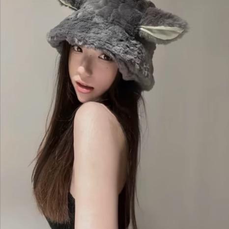 笨蛋美女
