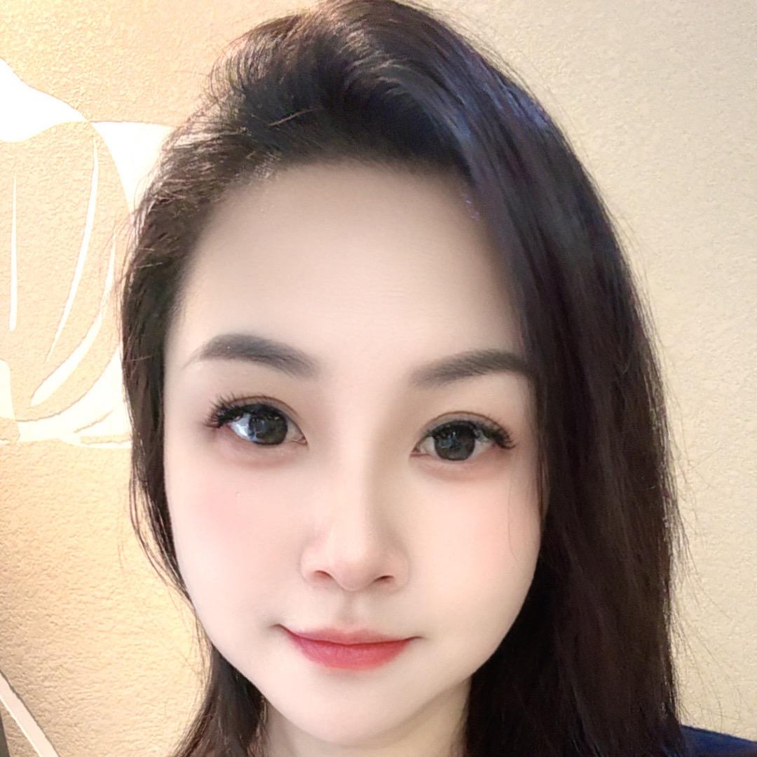 纭绯（公主请发财💰）