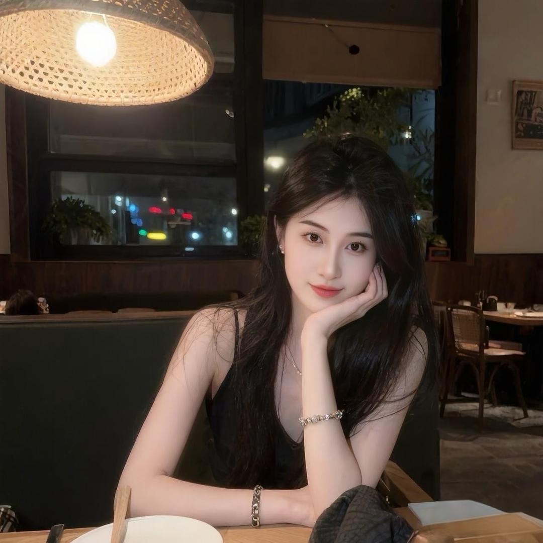 快看 那有个傻子