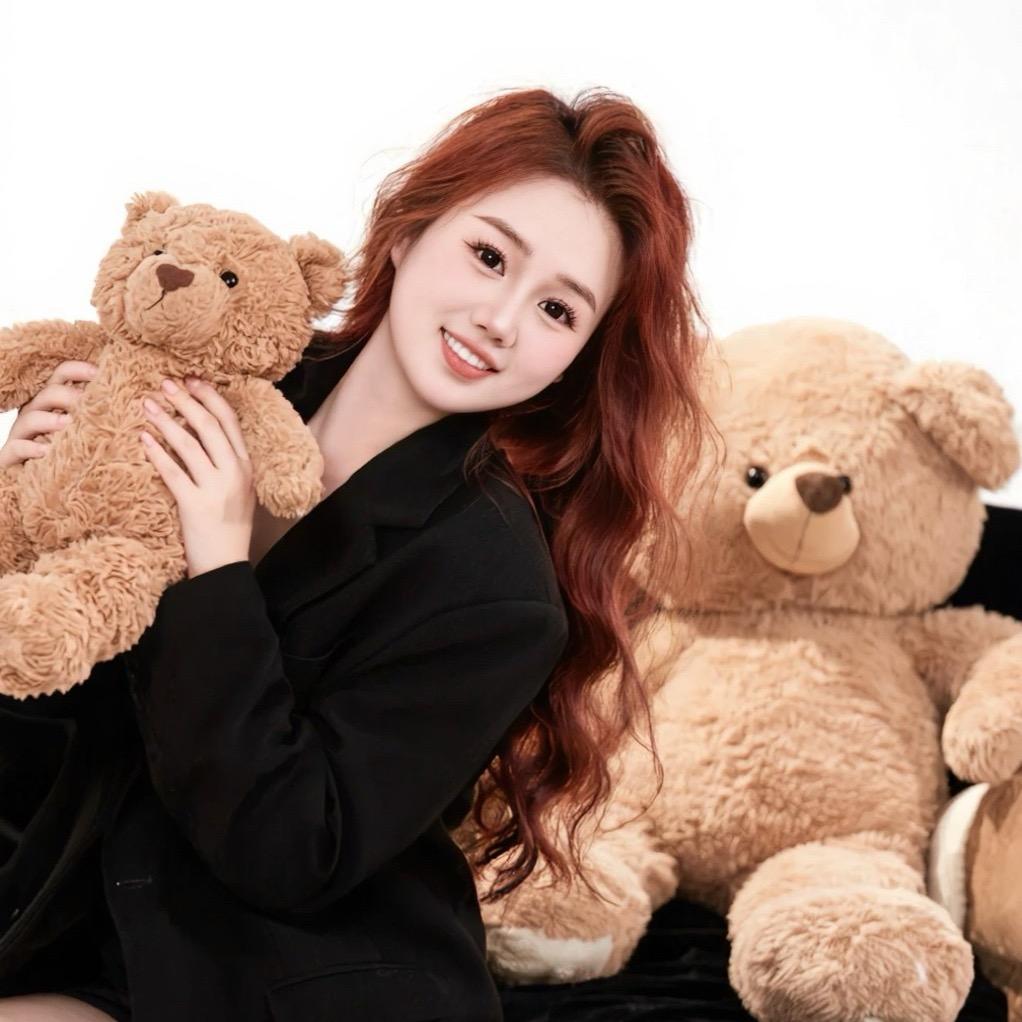 莹莹在这里💕