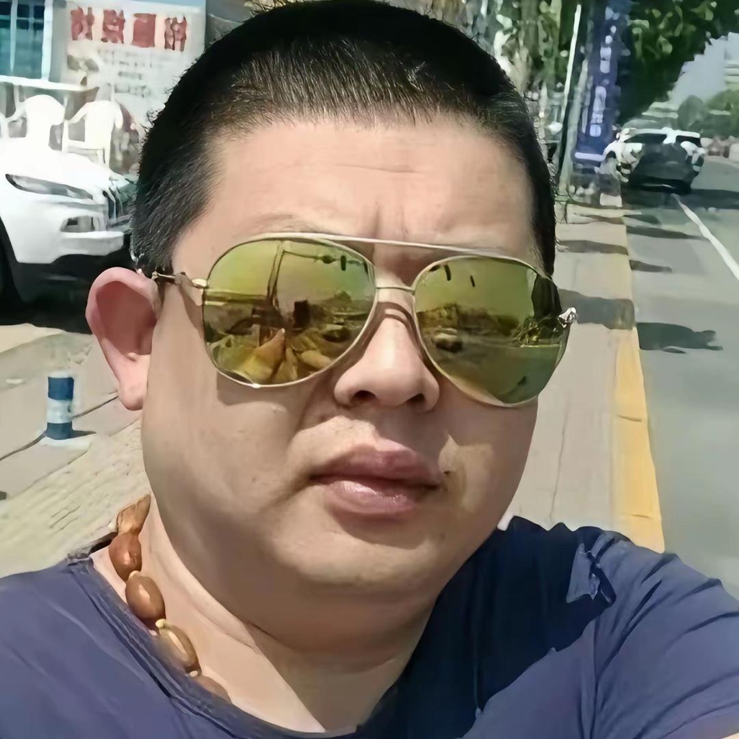 ღ故里Lෆiuᥫᩣ: 🚬ᐝ᭄勇往