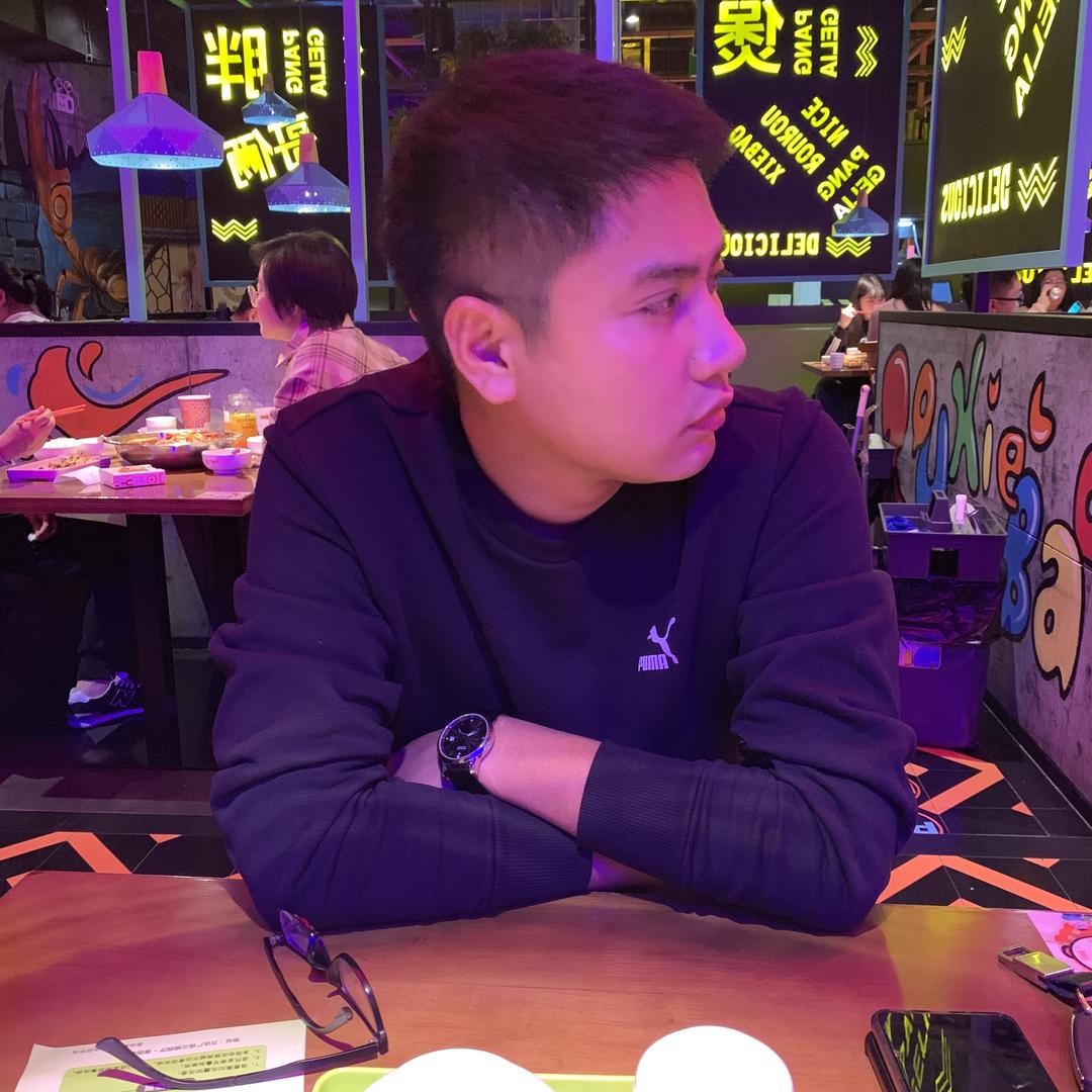 满的爸