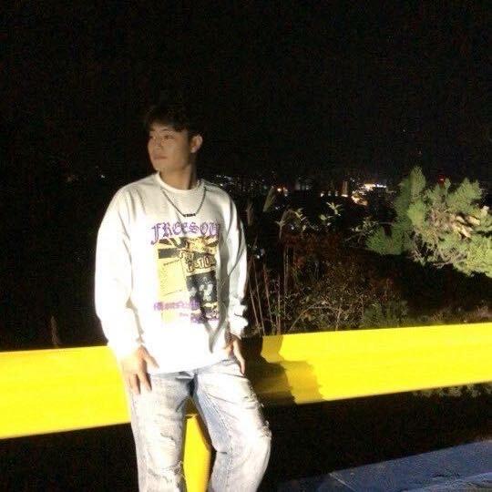 凯里奥斯卡经理-龍宇