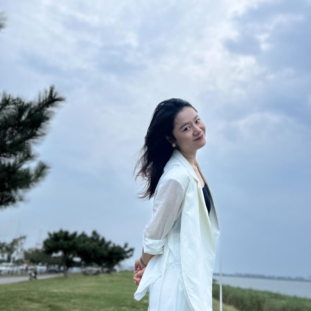 嘴啦啦的西西铺子