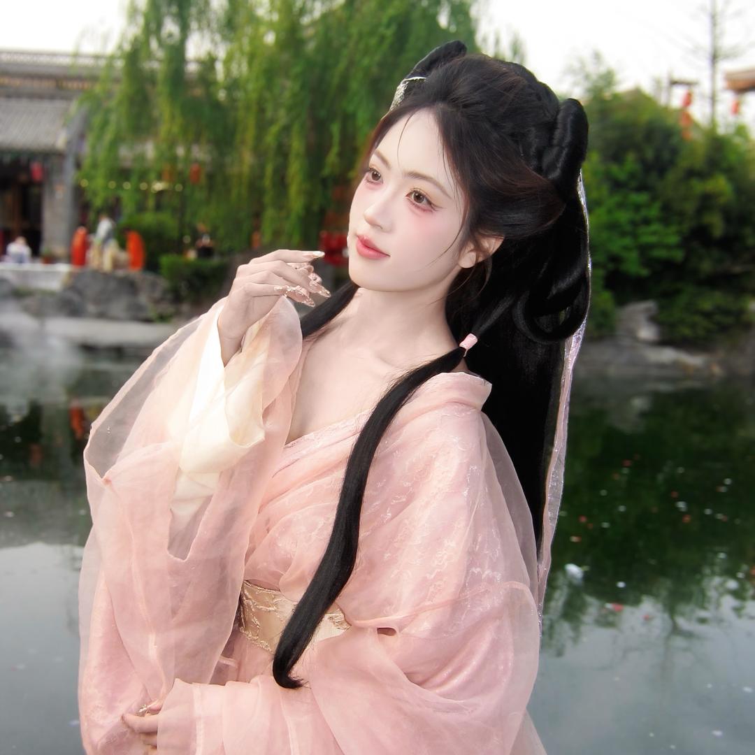 化妆师🎀ZZ