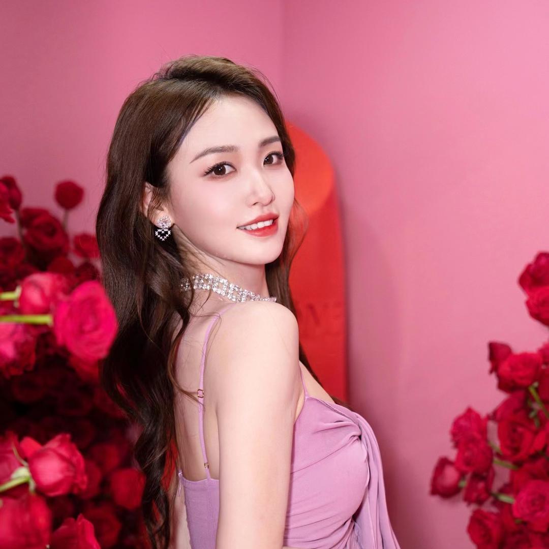 小贝儿儿-