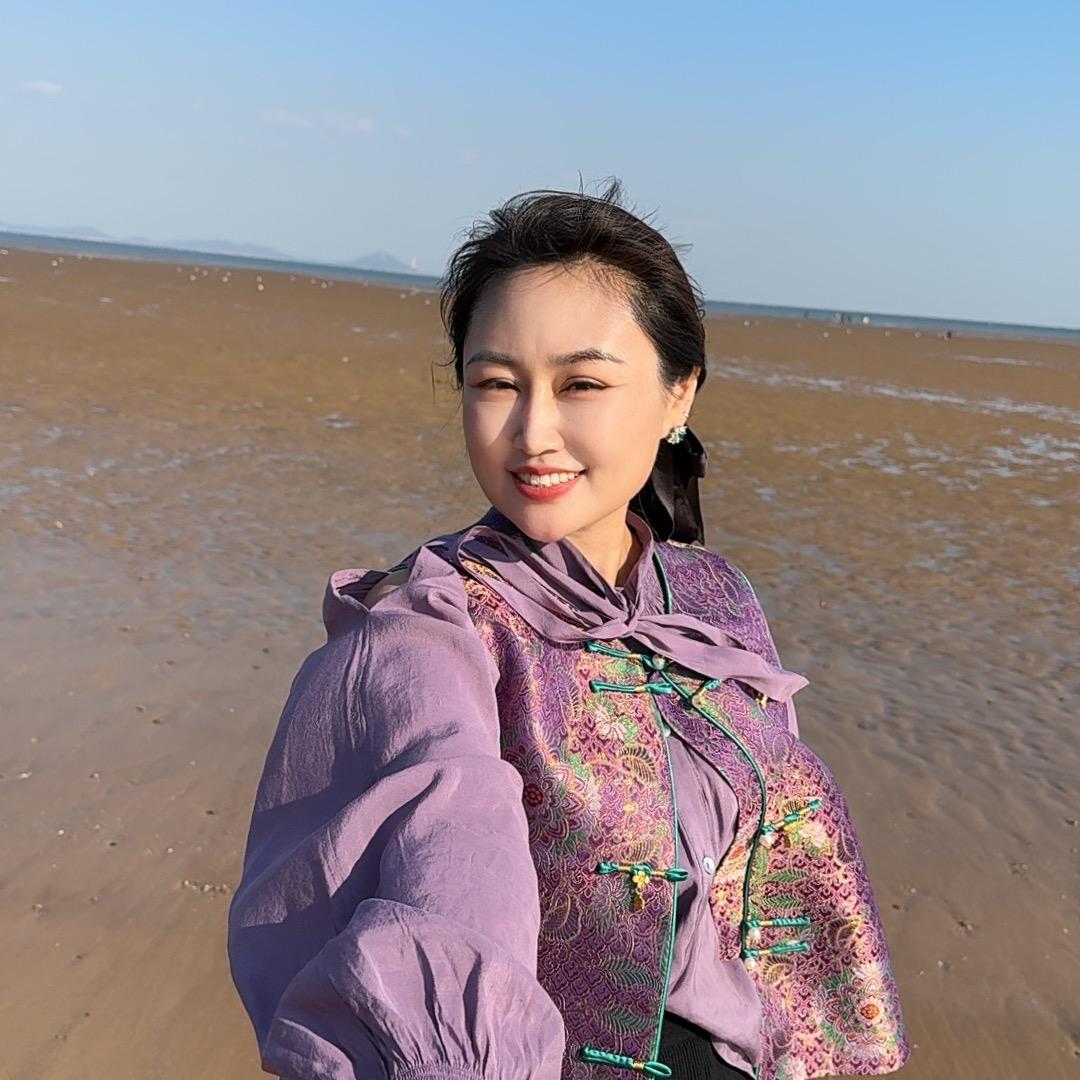 韩二曼（双11美白专场私护直播到11号