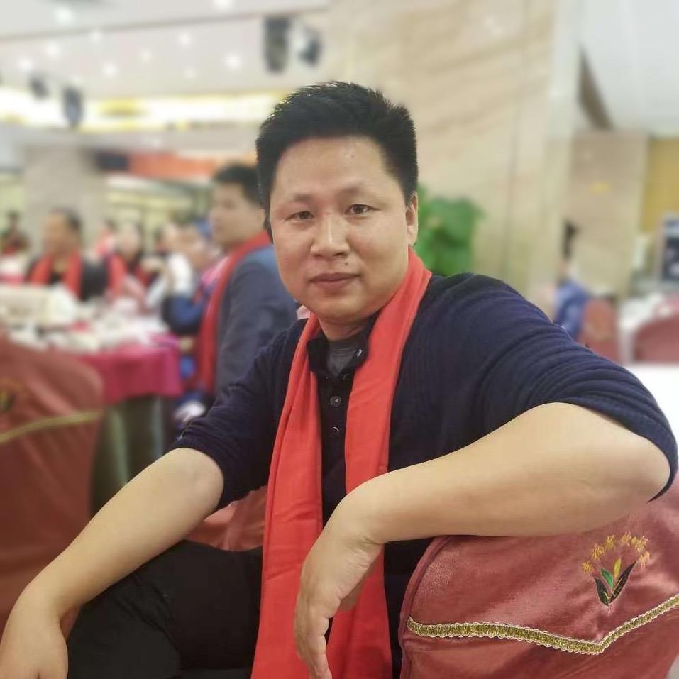 李厂长的服装供应链