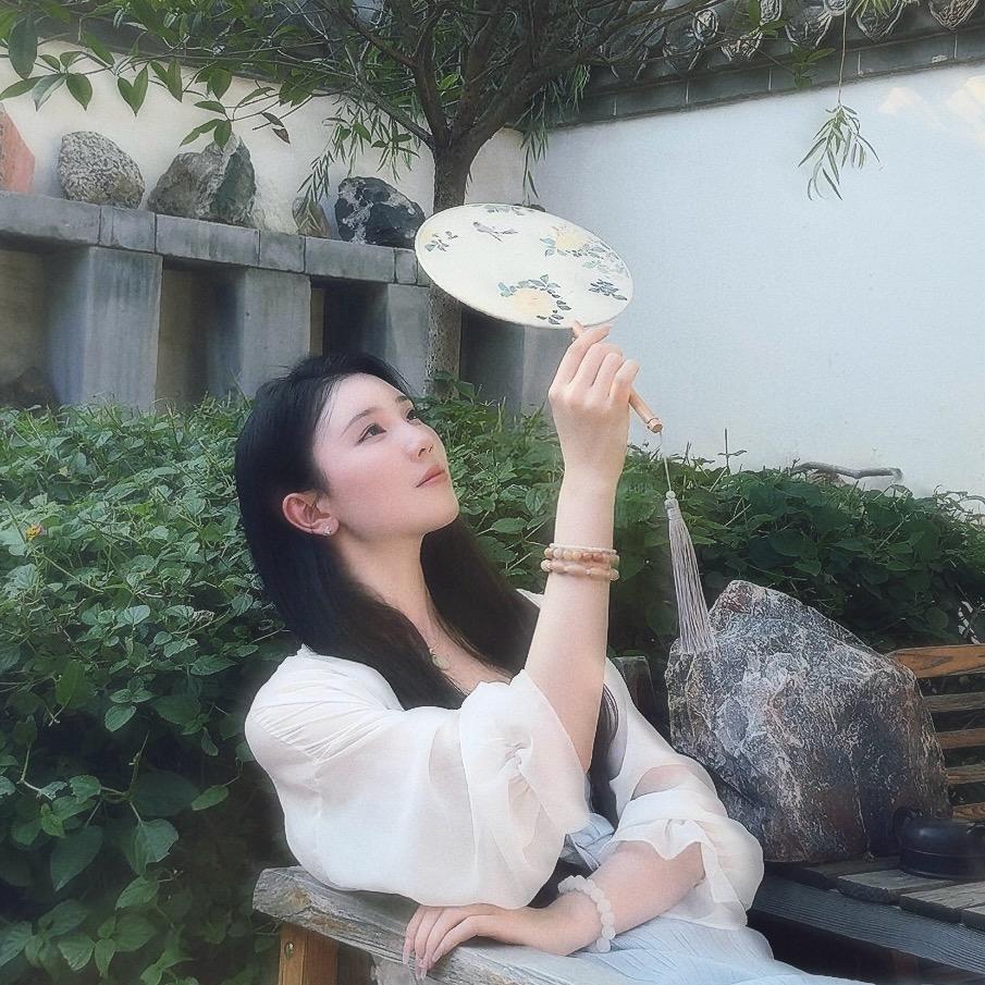 倩女