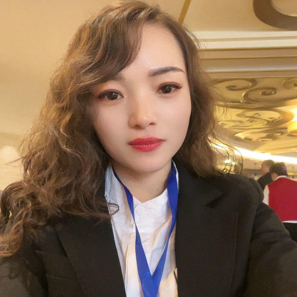 阜南冠珠瓷砖李瑞