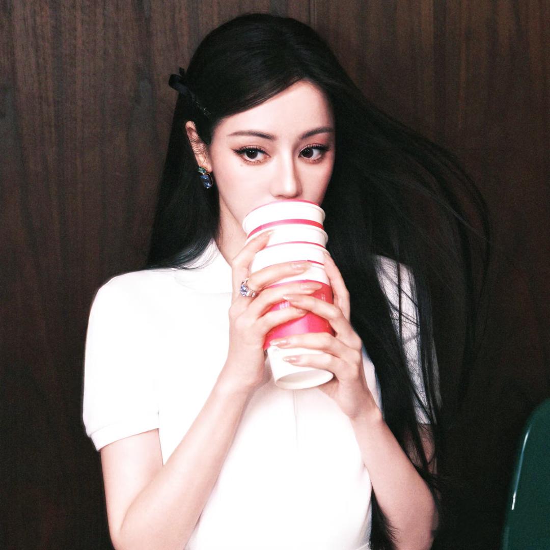 L ⊹꙳✧˖iu