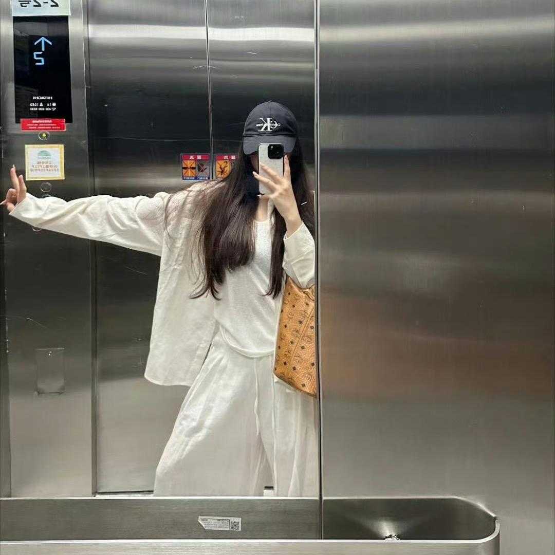 杨蚊子