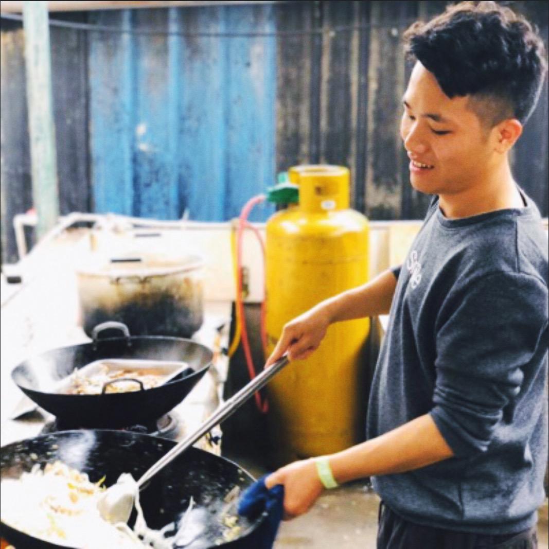 潭西妈祖庙对面网红炒粉
