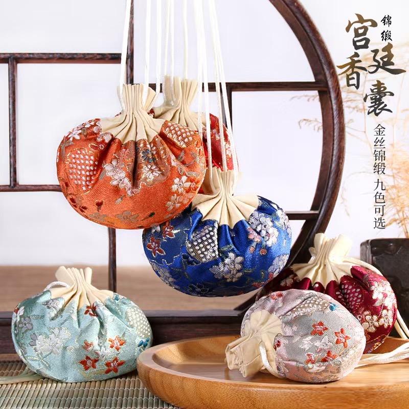 用户12358459842698