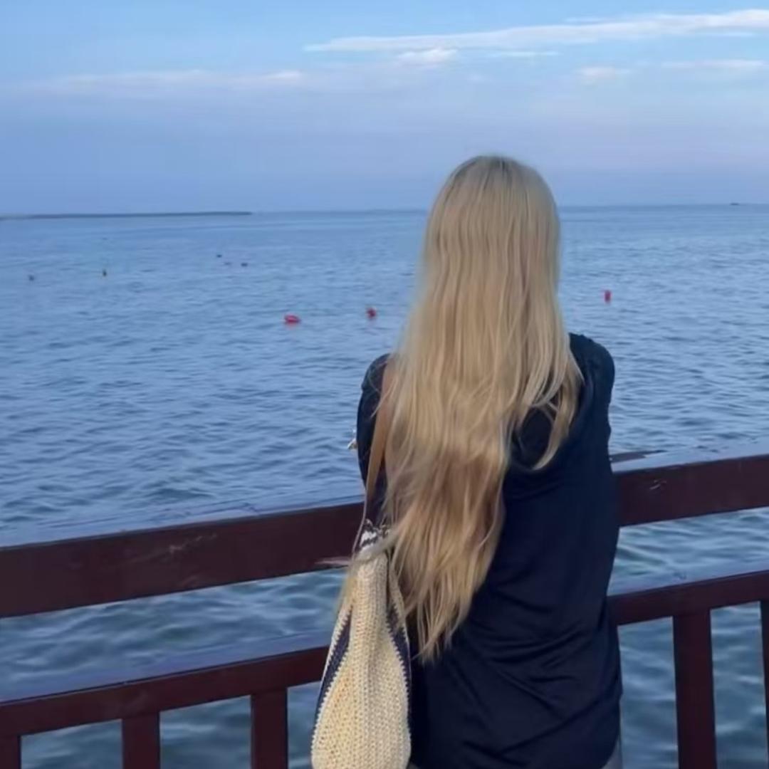 你猜猜我是不是小李