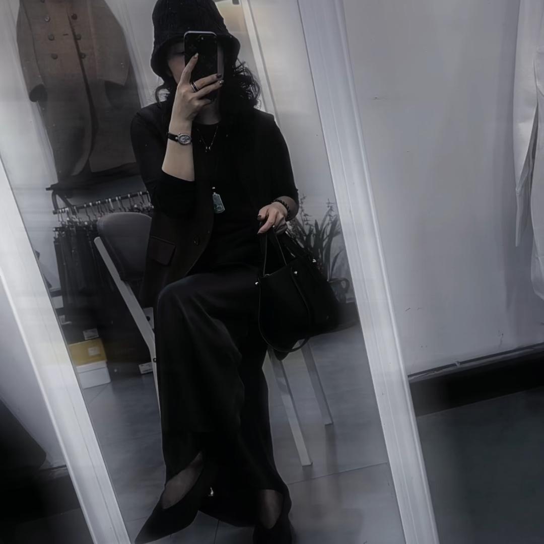 箐依