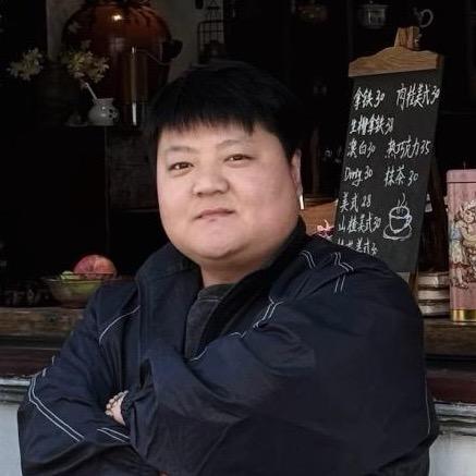大圆哥的小跟班