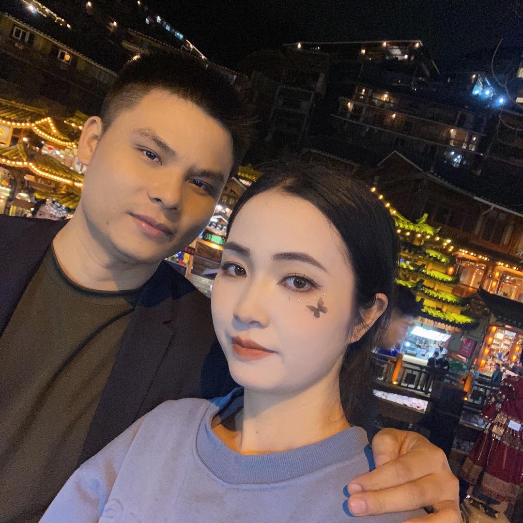 大彬（夫妇）乡村美食
