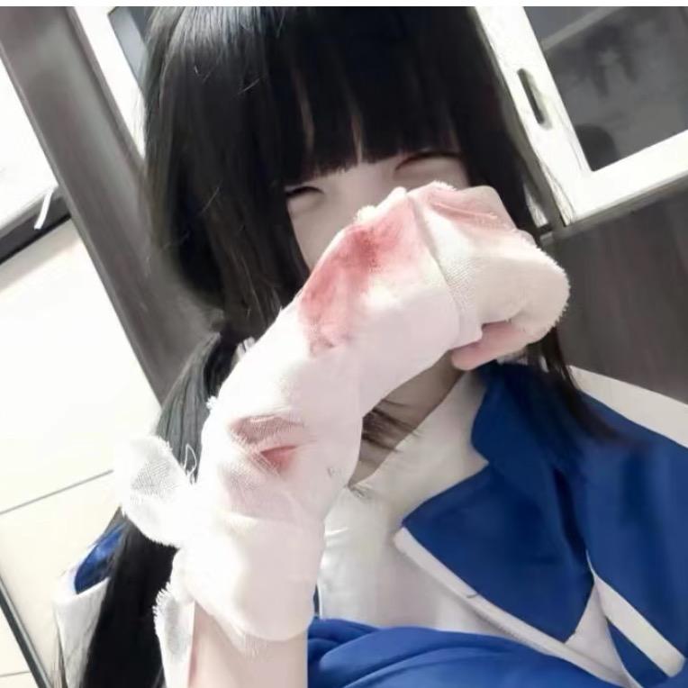 小8