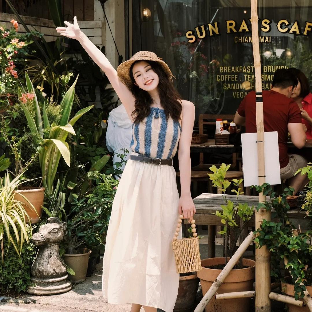 小君闹闹💕👗
