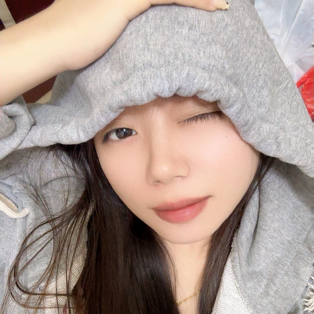 小林愛睡覺_