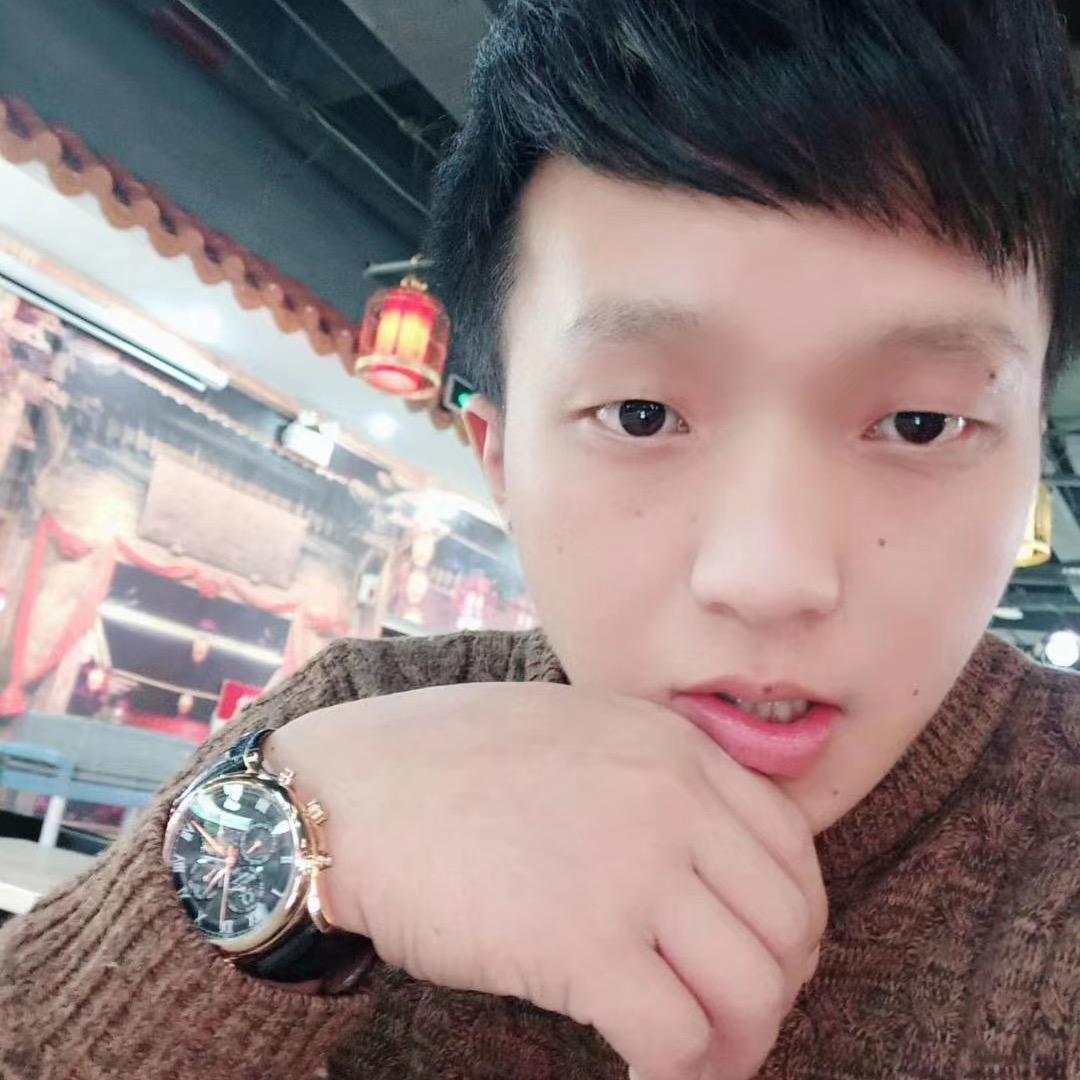 大辉辉😊😊