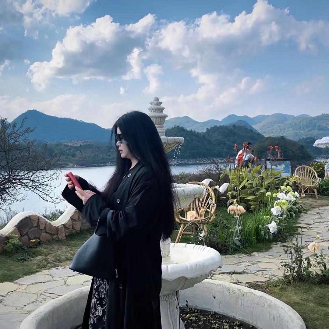 梅梅姐