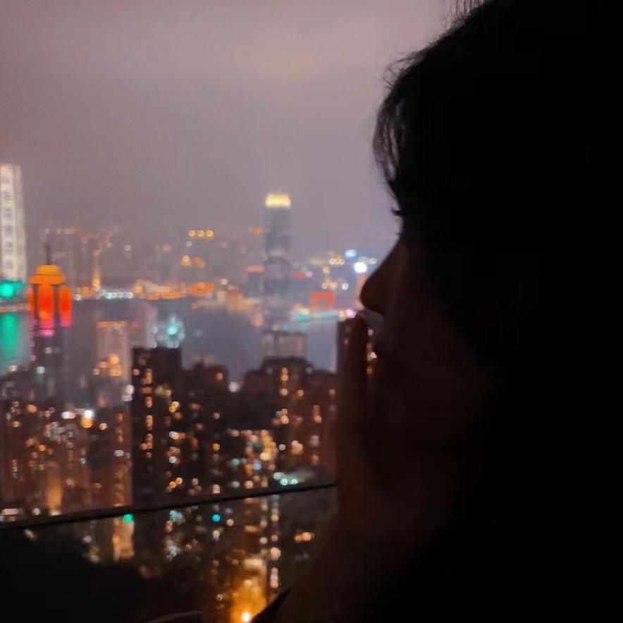 林美麗.