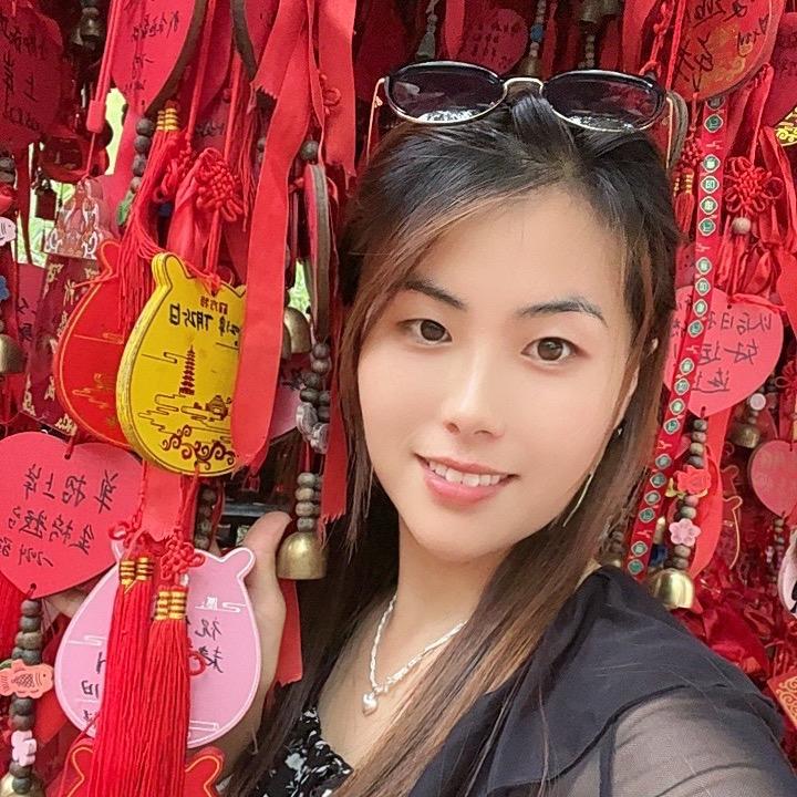 董董～带你吃喝玩乐