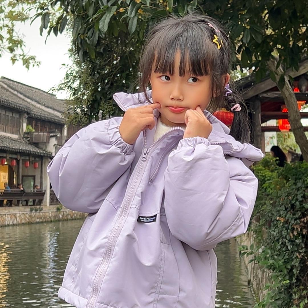 @老何童装推荐官